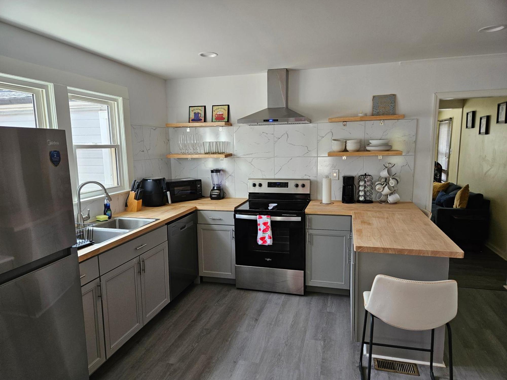 Private Single Level Standalone House Large Lot - 3 Bedrooms Шарлотт Екстер'єр фото